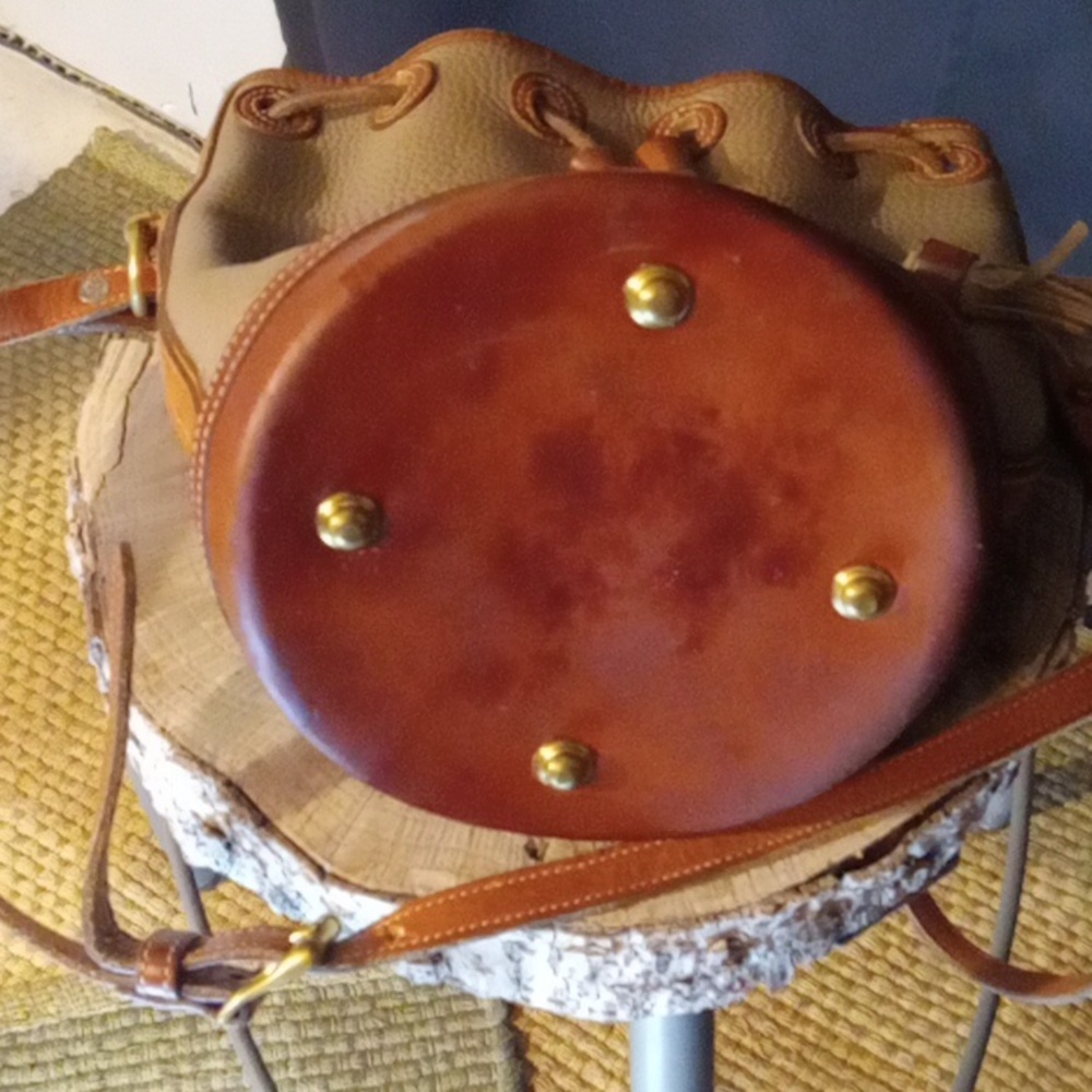 Dooney & Bourke Purse - Picture 3 of 8